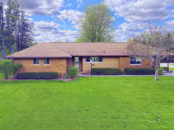 3828 E WALMONT, Jackson, MI 49203