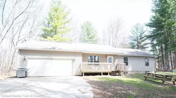 4233 RIDGE RD, Jackson, MI 49201