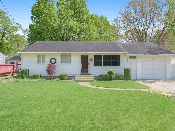 1237 HORTON RD, Jackson, MI 49203