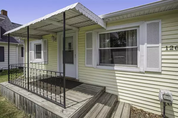 126 W MONROE, Jackson, MI