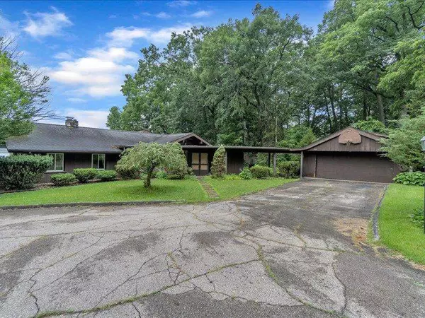 Clarklake, MI 49234,1945 CRISPELL Road