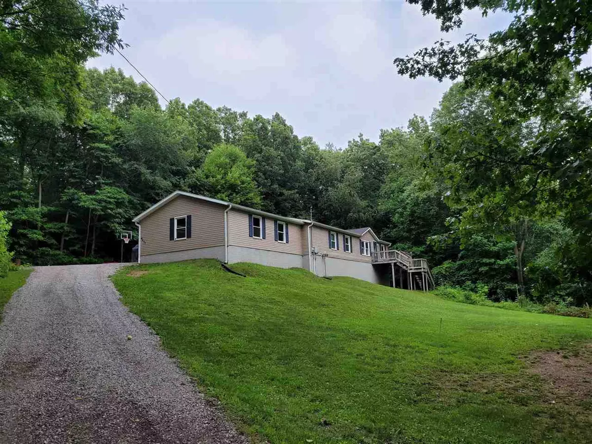 Rives Junction, MI 49277,8477 DIXON RD