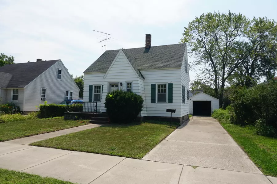 280 W 15th Street, Holland, MI 49423