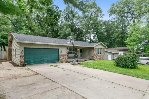 Kentwood, MI 49508,1142 48th SE Street