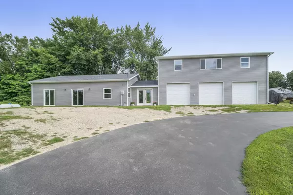 Nashville, MI 49073,9695 Brumm River Drive