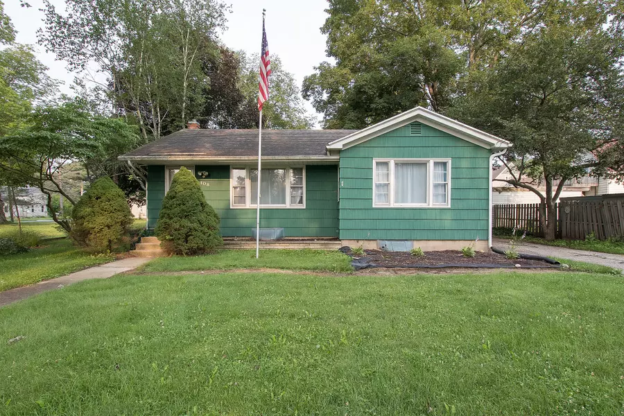 108 S Cherry Street, Augusta, MI 49012