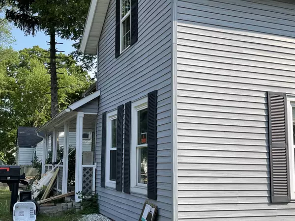 Decatur, MI 49045,107 N North John Street