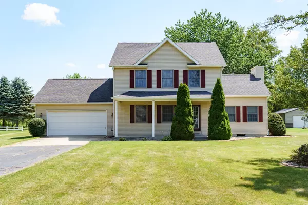 56185 Buffalo Drive, Three Rivers, MI 49093