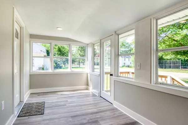 Fennville, MI 49408,448 N Maple Street