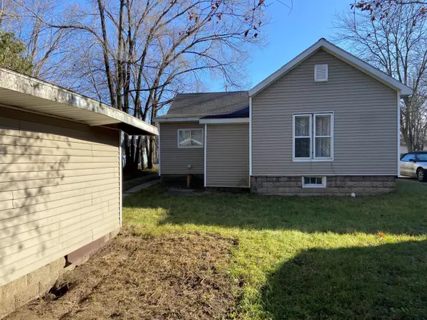 Dowagiac, MI 49047,404 Michigan Avenue