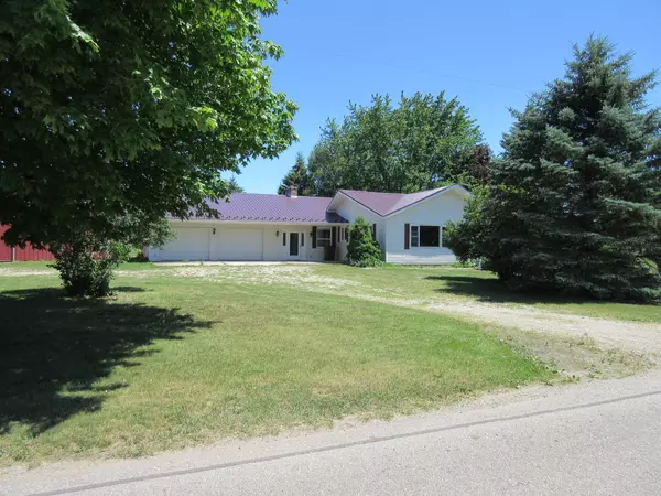 Six Lakes, MI 48886,7556 Musson Road