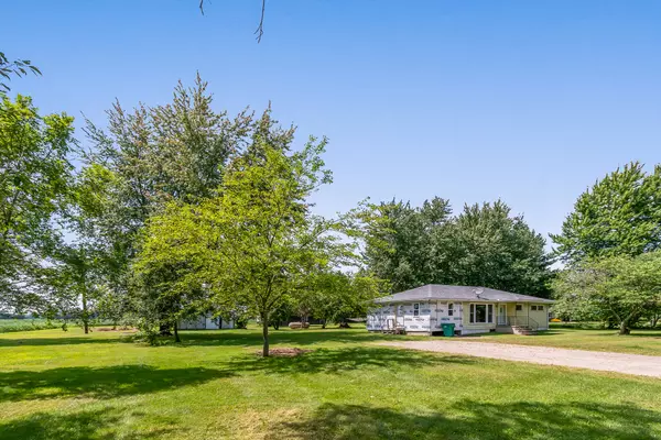 64480 Lutz Road, Constantine, MI 49042