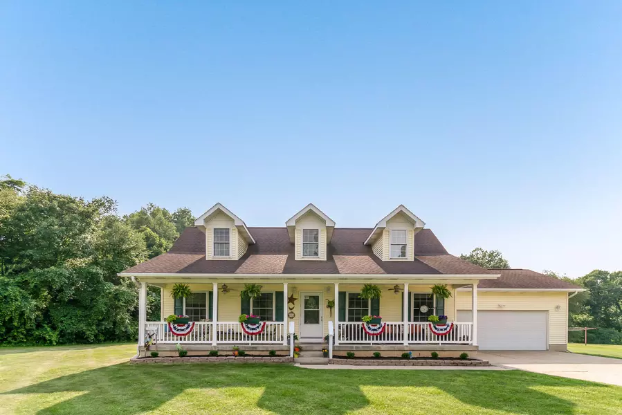 10785 N 45th Street, Augusta, MI 49012