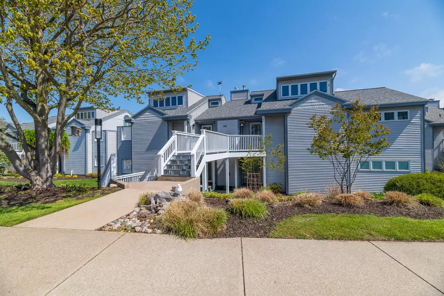 342 Mariners Cove Court, Douglas, MI 49406