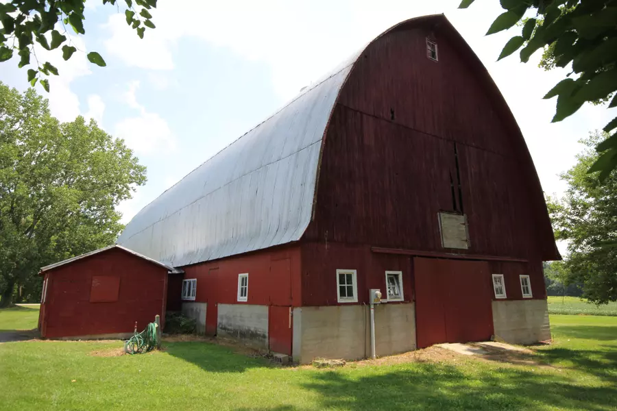51350 Nottawa Road, Mendon, MI 49072