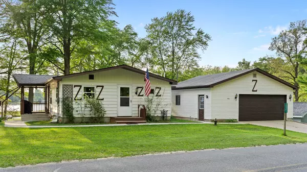 20041 E Chippewa Drive, Chippewa Lake, MI 49320