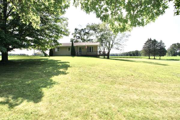 11840 Moscow RD, Horton, MI 49246