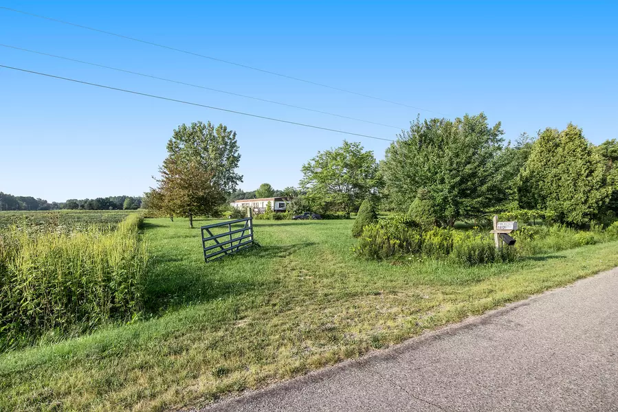 58121 Butcher Road, Lawrence, MI 49064