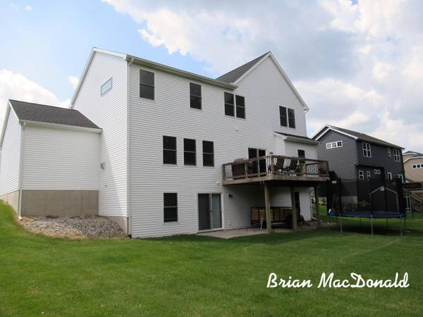 Belmont, MI 49306,2497 Saddle NE Drive