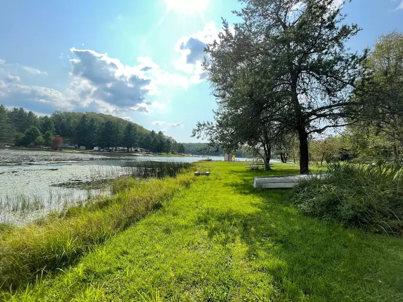 6153 Pine Crest Drive, Baldwin, MI 49304