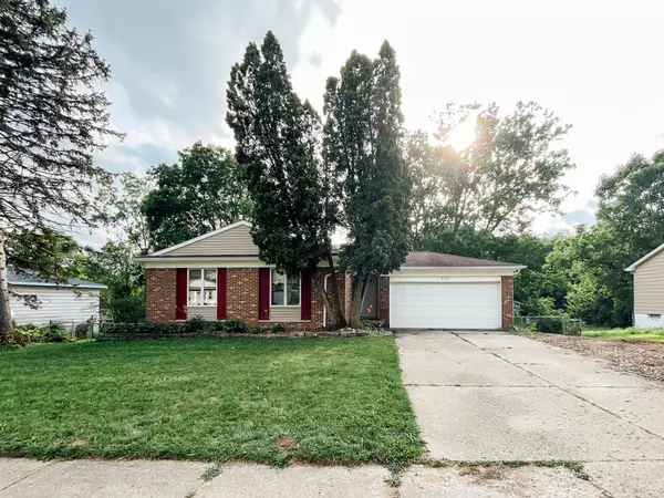 3710 Seaway Drive, Lansing, MI 48911