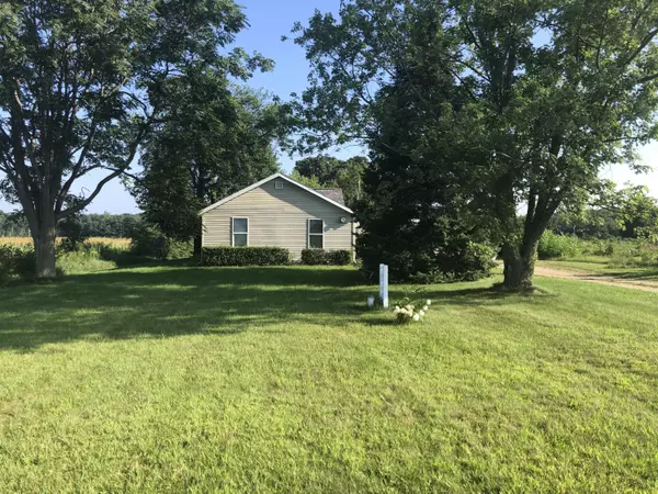 46012 M 51, Decatur, MI 49045