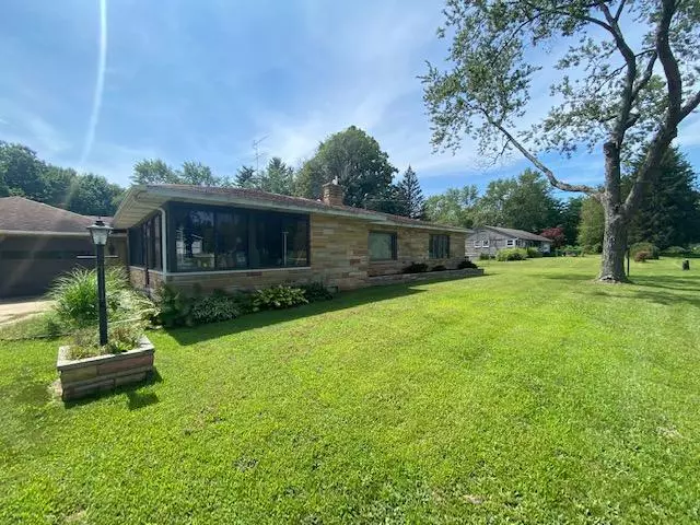 Sawyer, MI 49125,5312 Browntown Road
