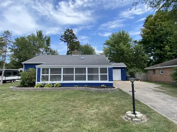 2027 Russell Road, Benton Harbor, MI 49022