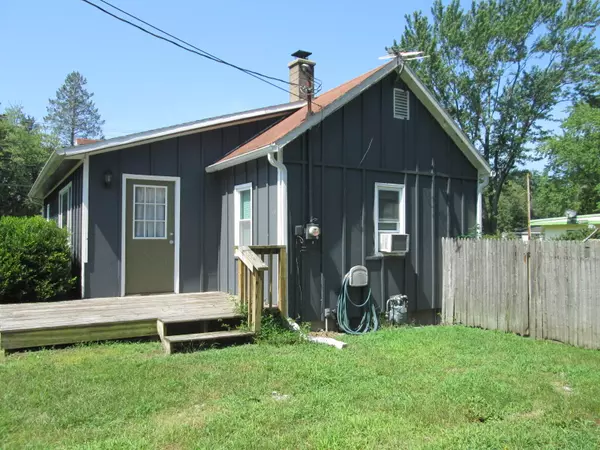 Sawyer, MI 49125,4087 Weechik Road