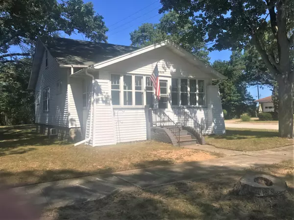 2022 Moulton Avenue, North Muskegon, MI 49445