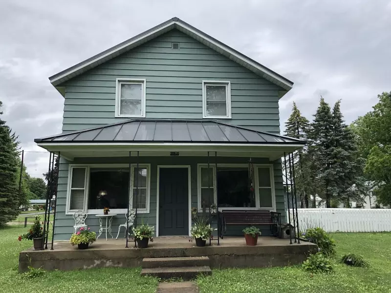 409 Romine Street, Colon, MI 49040