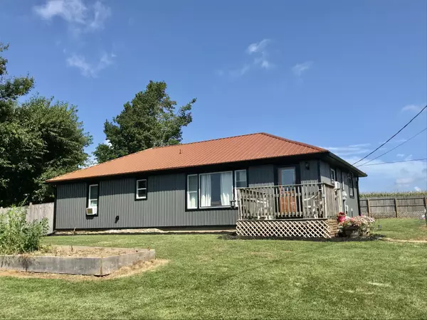 12040 Harder Road, Three Rivers, MI 49093