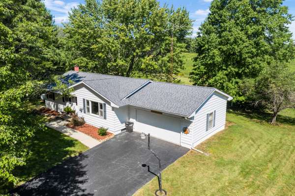 7202 Sears Road, Horton, MI 49246