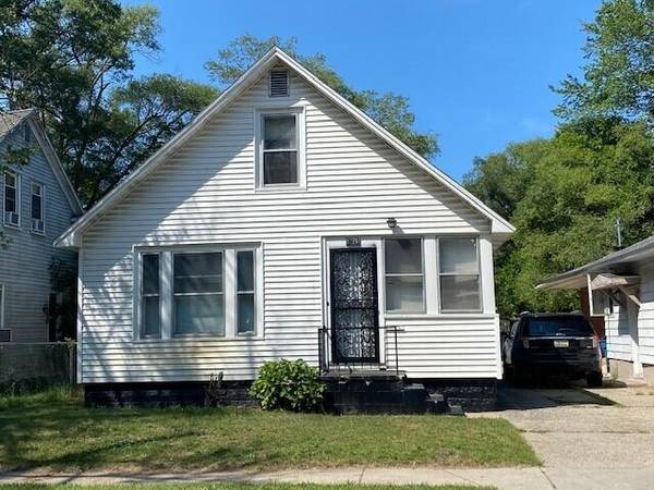 2113 Sixth Street, Muskegon Heights, MI 49444