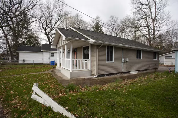 Paw Paw, MI 49079,52390 Sheridan Road