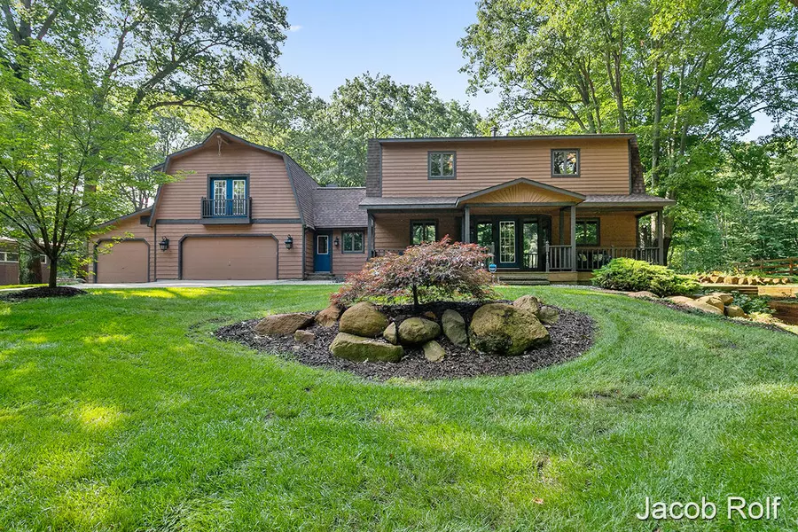 6770 Lakeshore Drive, West Olive, MI 49460