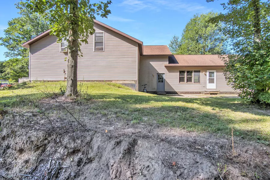 6749 W Taylor Road, Mears, MI 49436