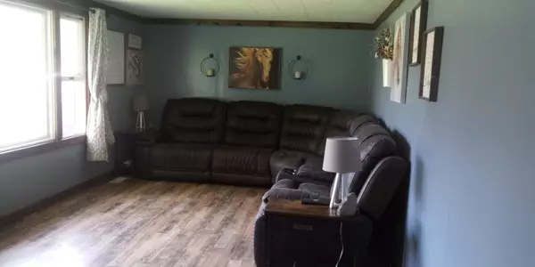 Dowagiac, MI 49047,126 Clyborn Street