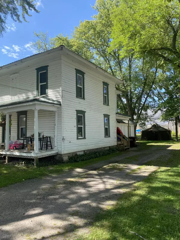 Sheridan, MI 48884,206 N Oak Street