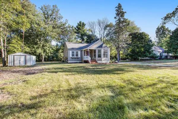 Holland, MI 49424,1883 W Lakewood Boulevard