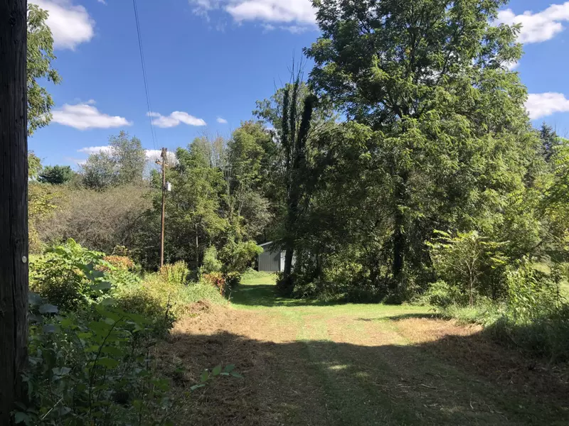 3705 Gale Road, Eaton Rapids, MI 48827