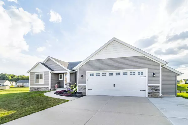 314 Robin Court, Caledonia, MI 49316