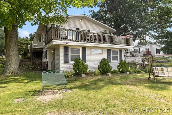 Coral, MI 49322,4991 Lakeview Drive