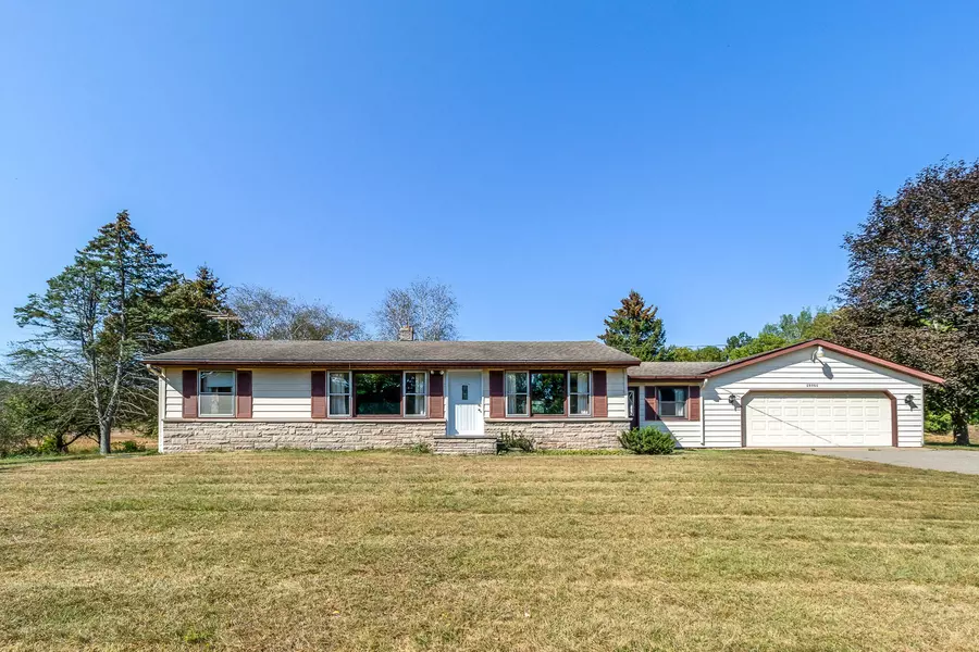 9560 26th Street, Gobles, MI 49055