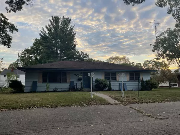 630 E Sunset Drive, North Muskegon, MI 49445