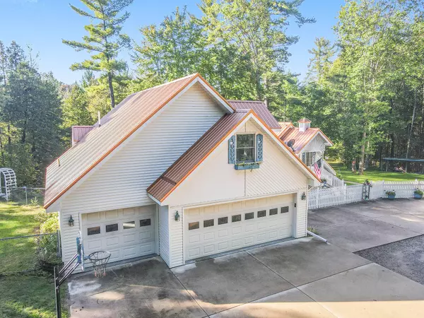 Luther, MI 49656,1279 E Chickadee Lane