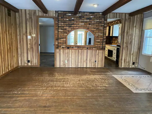 Dowagiac, MI 49047,704 Alma Street