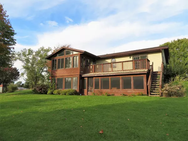 69310 Arrowhead Circle, White Pigeon, MI 49099