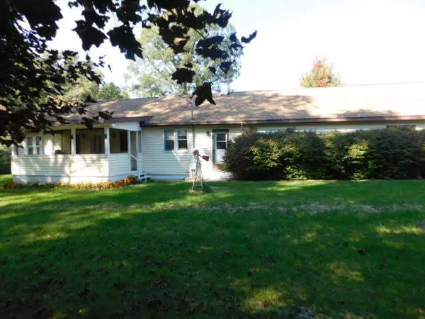 2694 E Holton Whitehall Road, Twin Lake, MI 49457