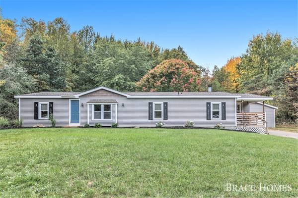 9749 76th Avenue, Allendale, MI 49401